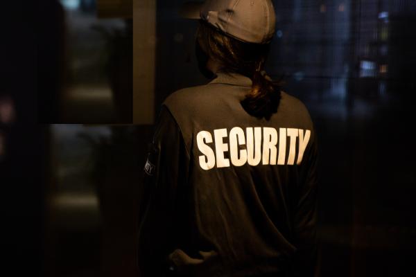 2 examples to help you write a perfect security guard resume
