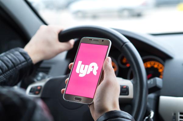 How to apply for a Lyft driver job